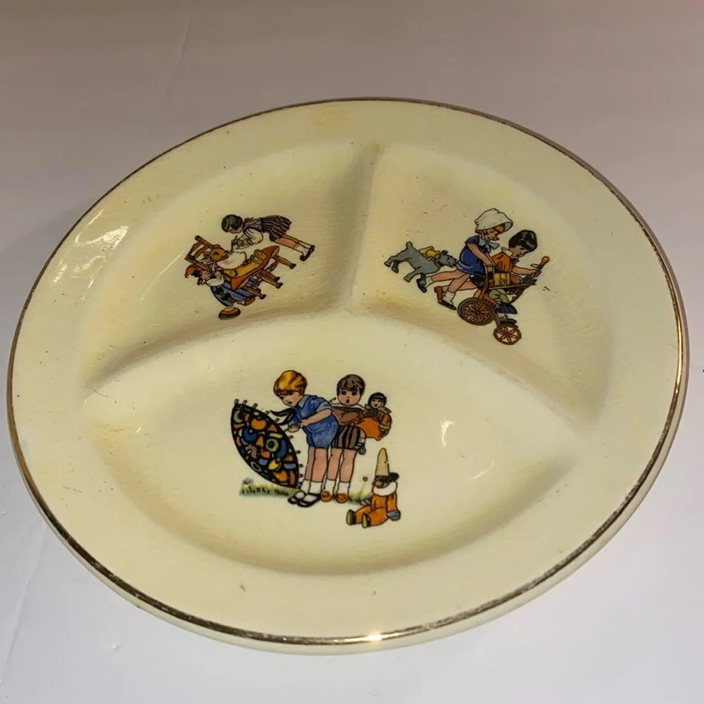 Children’s Divided Baby Plate For Serving child when learning to eat Trim Gold